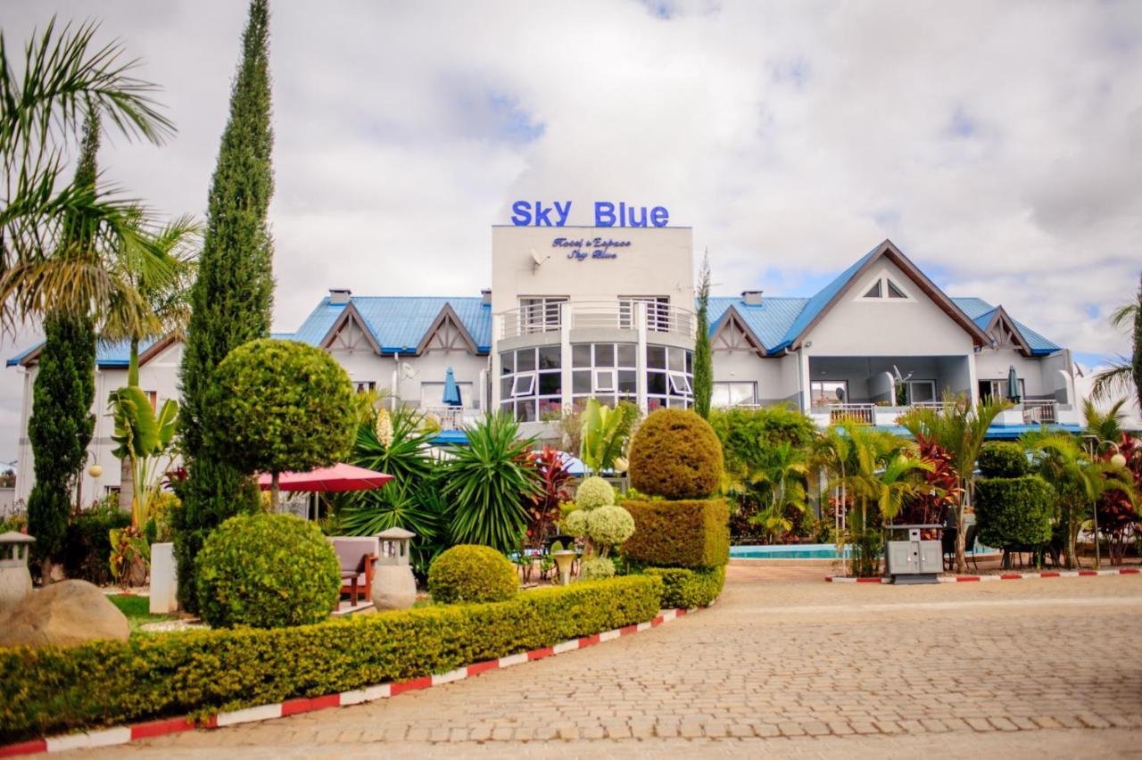 Hotel Sky Blue Mada Alasora Bagian luar foto