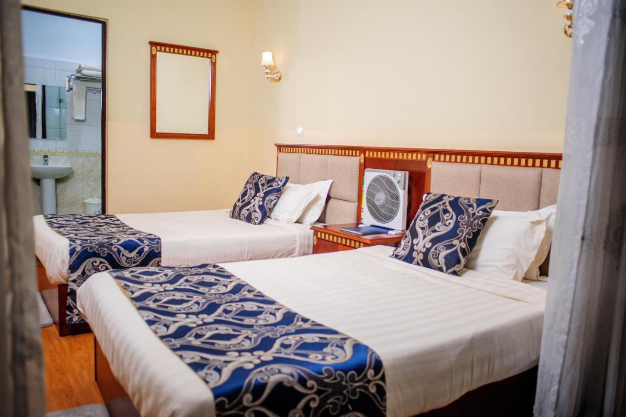 Hotel Sky Blue Mada Alasora Bagian luar foto