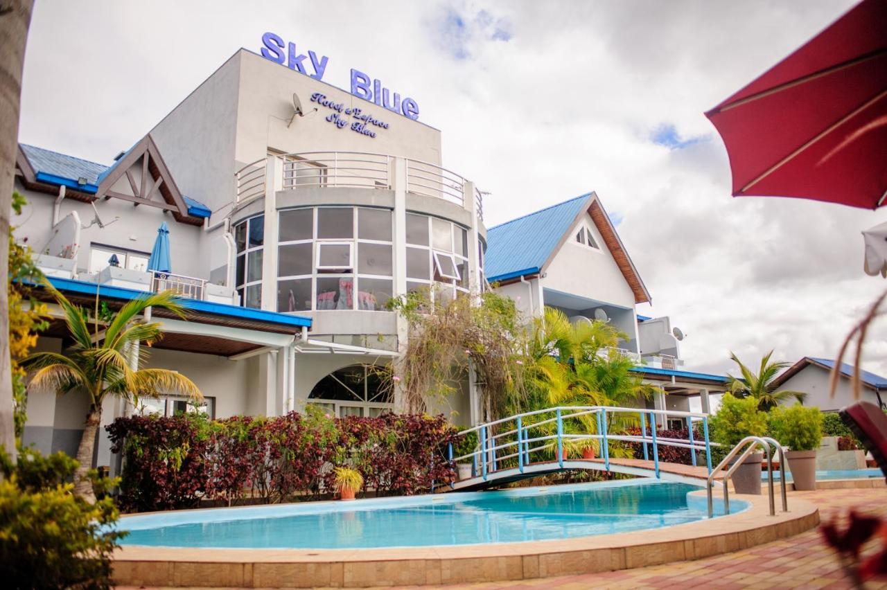 Hotel Sky Blue Mada Alasora Bagian luar foto