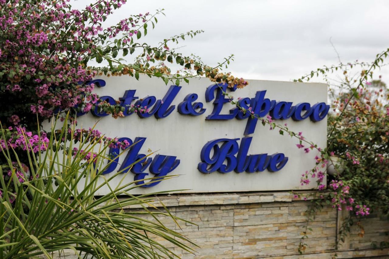 Hotel Sky Blue Mada Alasora Bagian luar foto